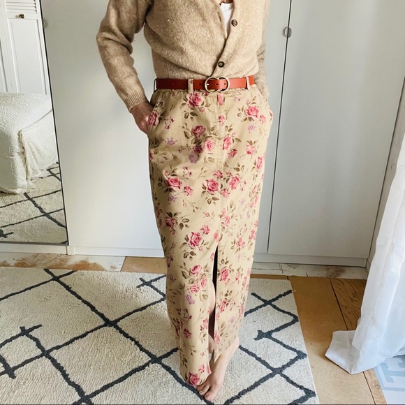 Eddie Bauer Dresses & Skirts - Eddie Bauer Denim MIDI Skirt Floral Pattern S 12